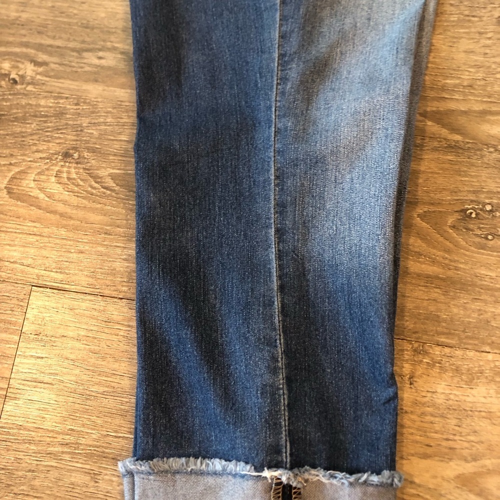 Jennifer Lopez Dark Blue capris Straight Leg Jeans - Picture 2 of 13